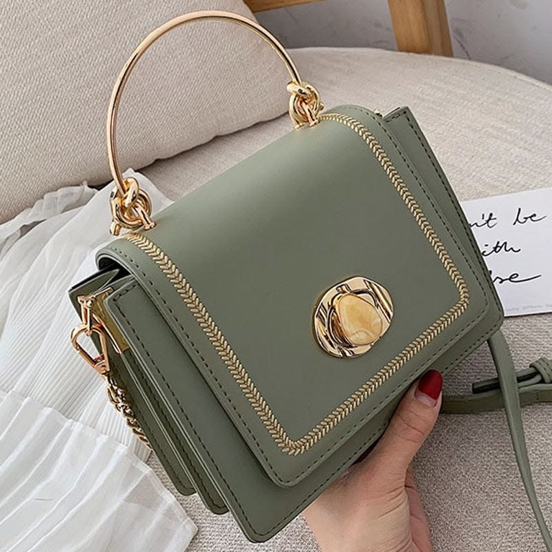 The Ultimate Guide to Crossbody Bags: The Perfect Fusion of Style and Freedom