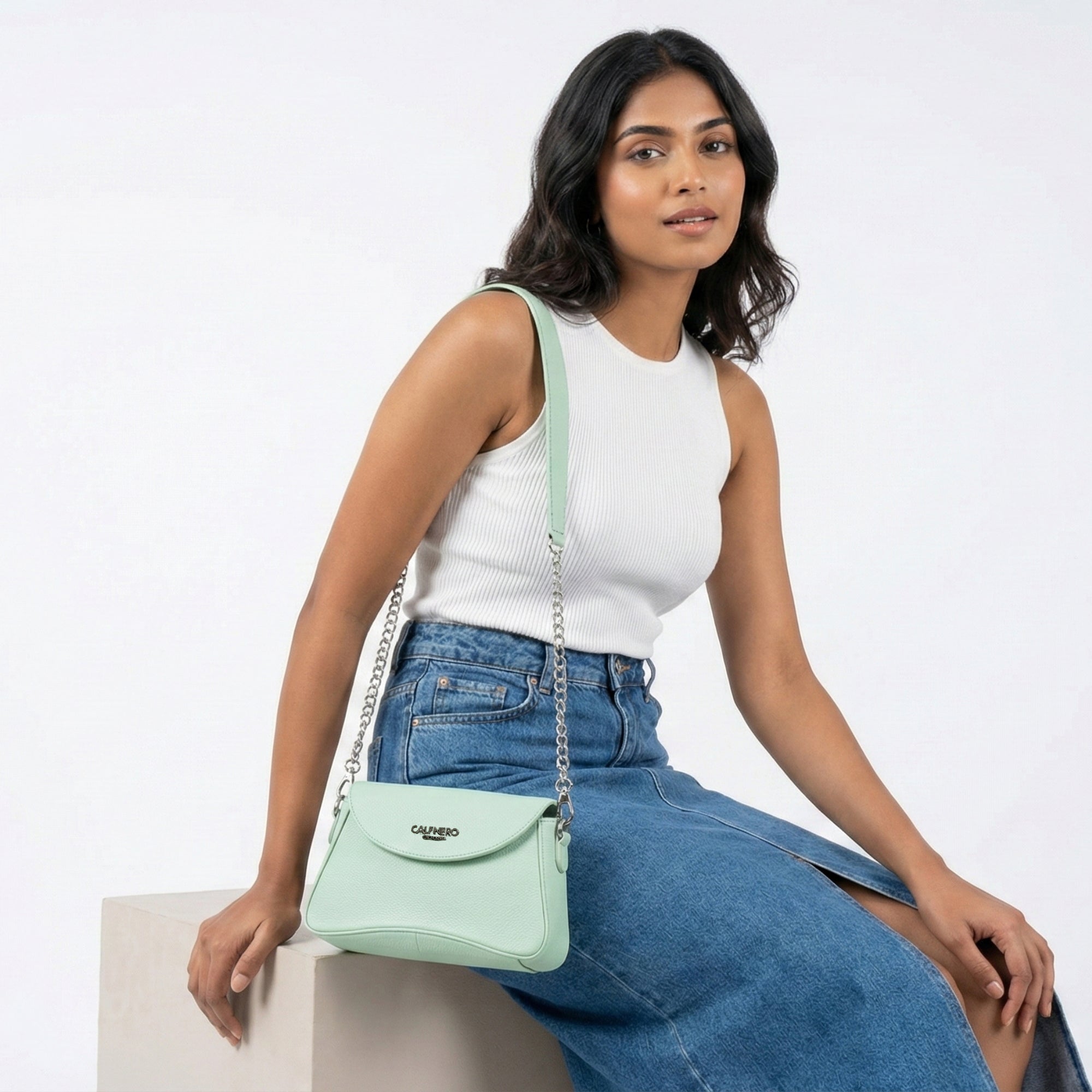 Joyce Sling Bag