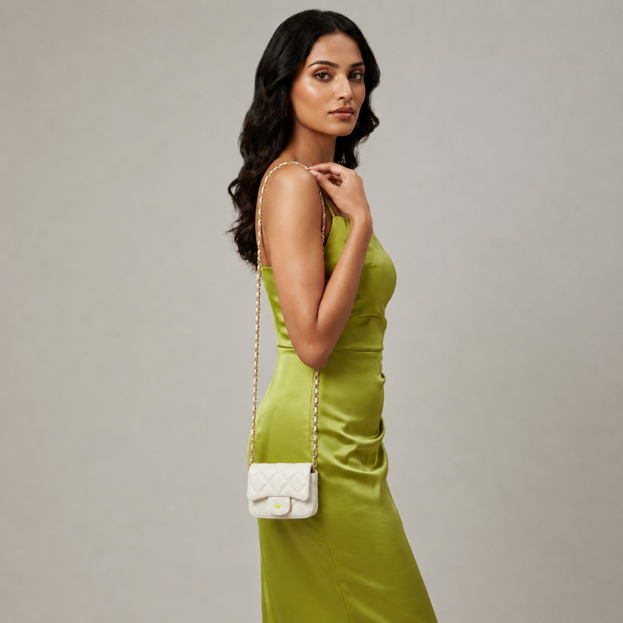 The babe Sling Bag