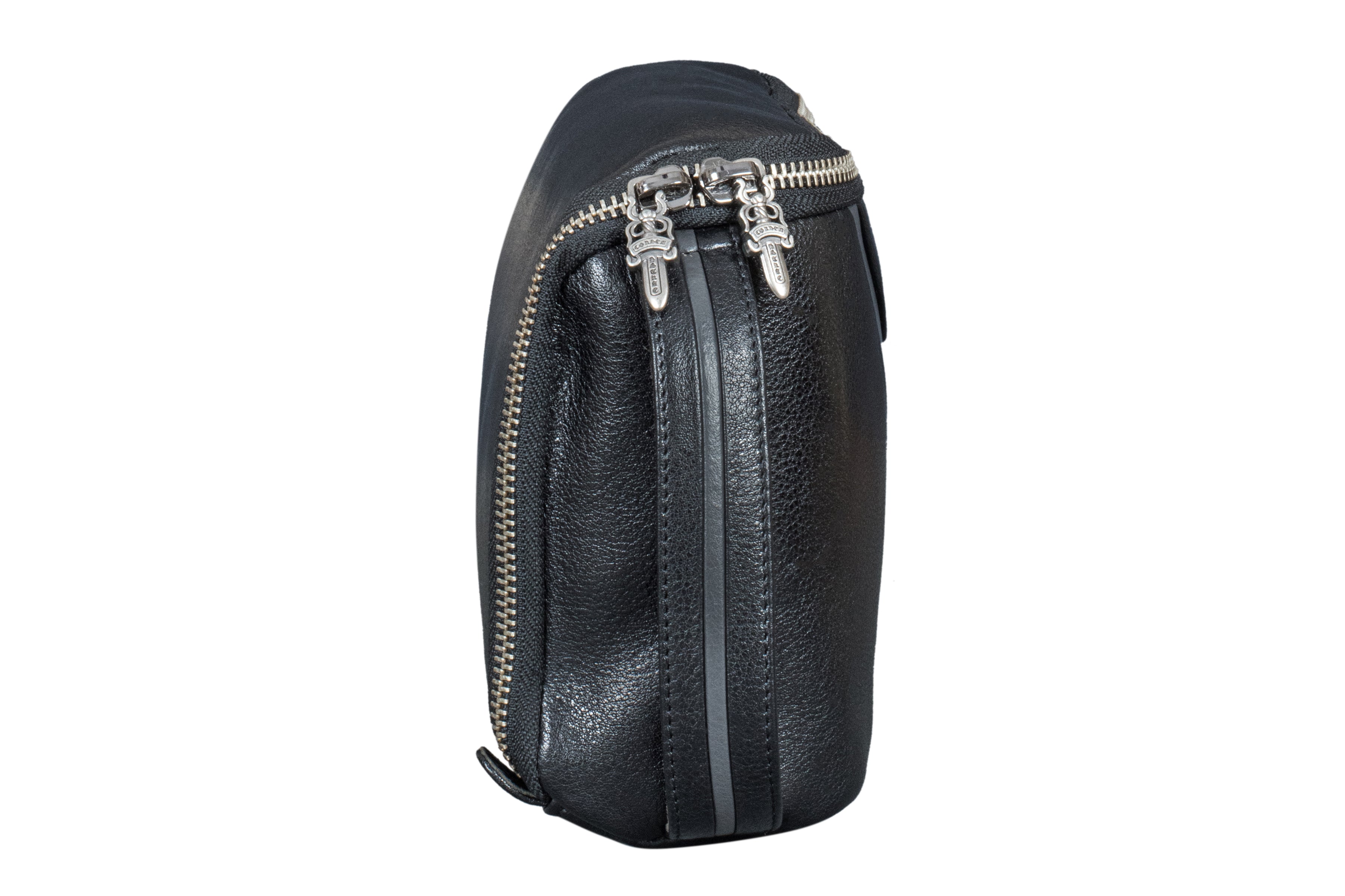 "Bruno" Toiletry Bag