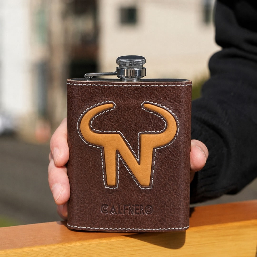 Gentleman’s Pour Liquer Bottle Carrier