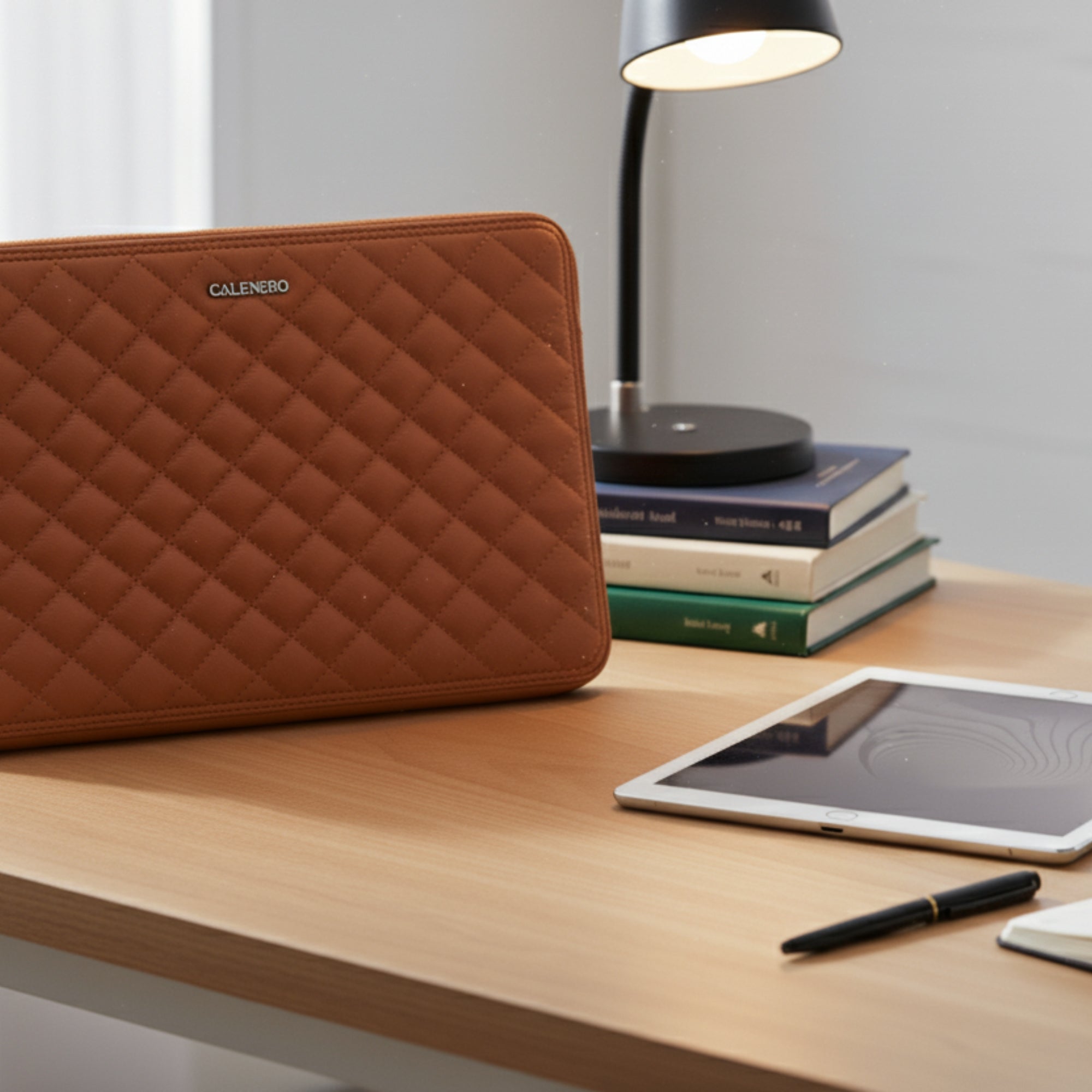 "Lorenzo" IPad Sleeve iPad Cover