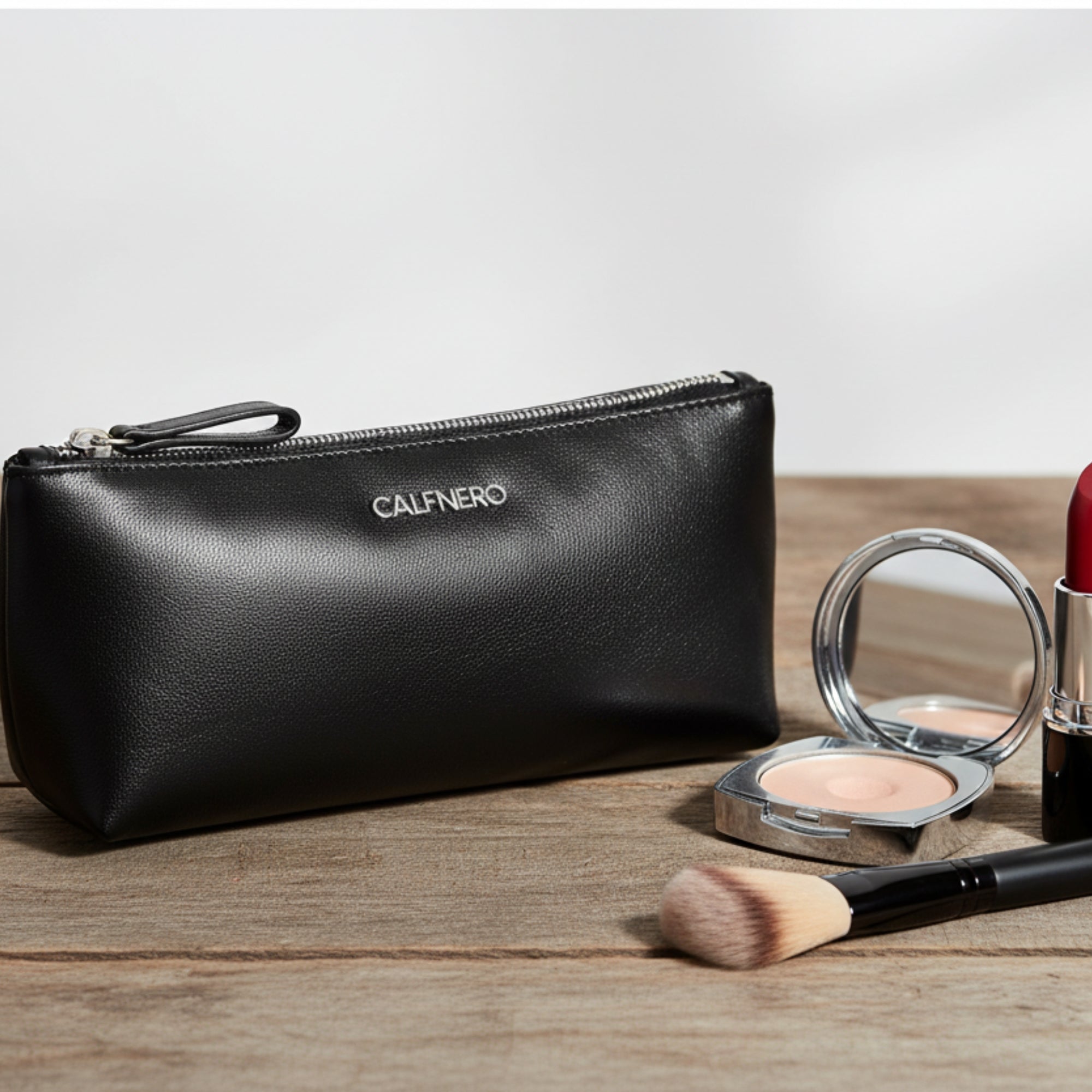 "Faro" All-in-One Travel Companion