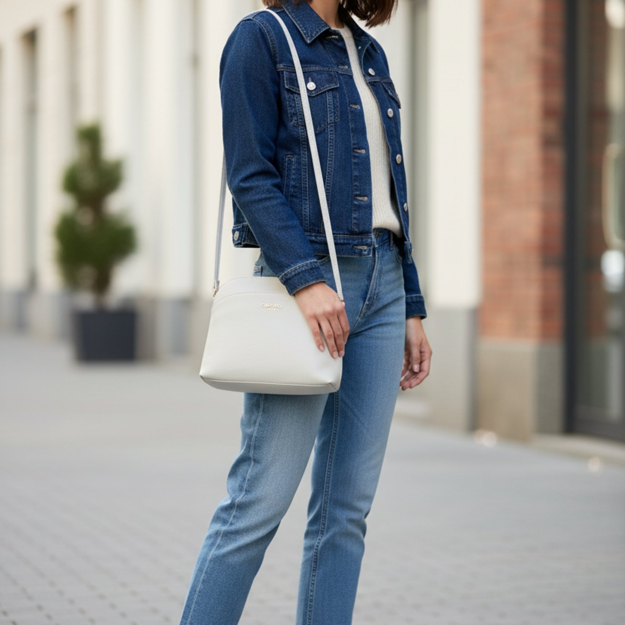 "Nyra"Women's Sling Bag