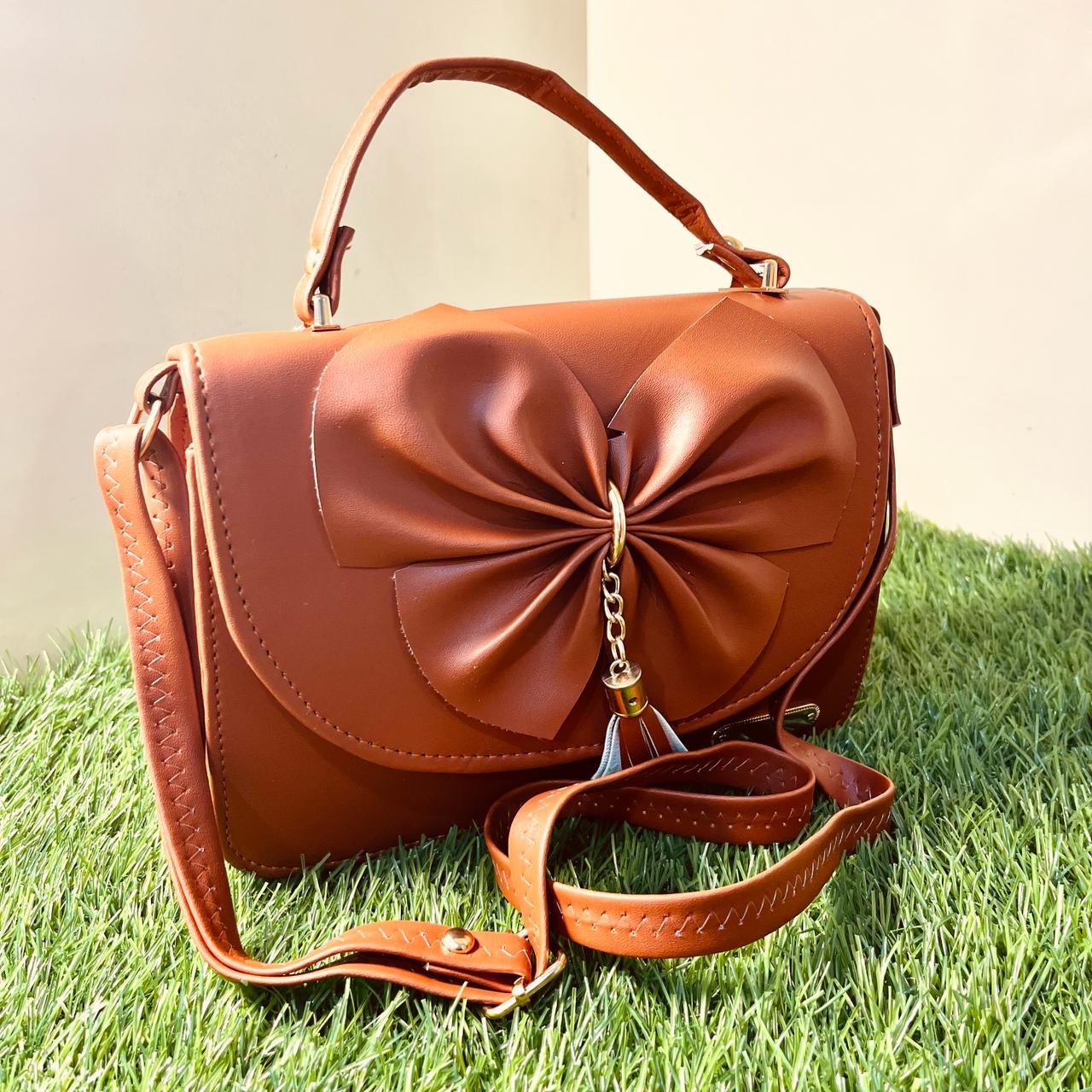 Trending Sling Bags for Girls 2026: Aesthetic & Minimalist Styles | CalfNero