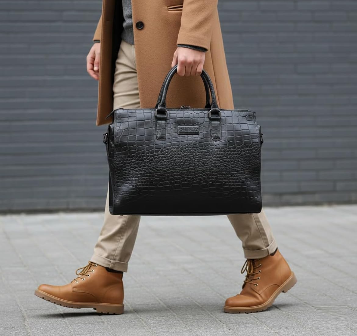 Large Leather Tote Bags with Zipper: Office & Travel 2026 | CalfNero
