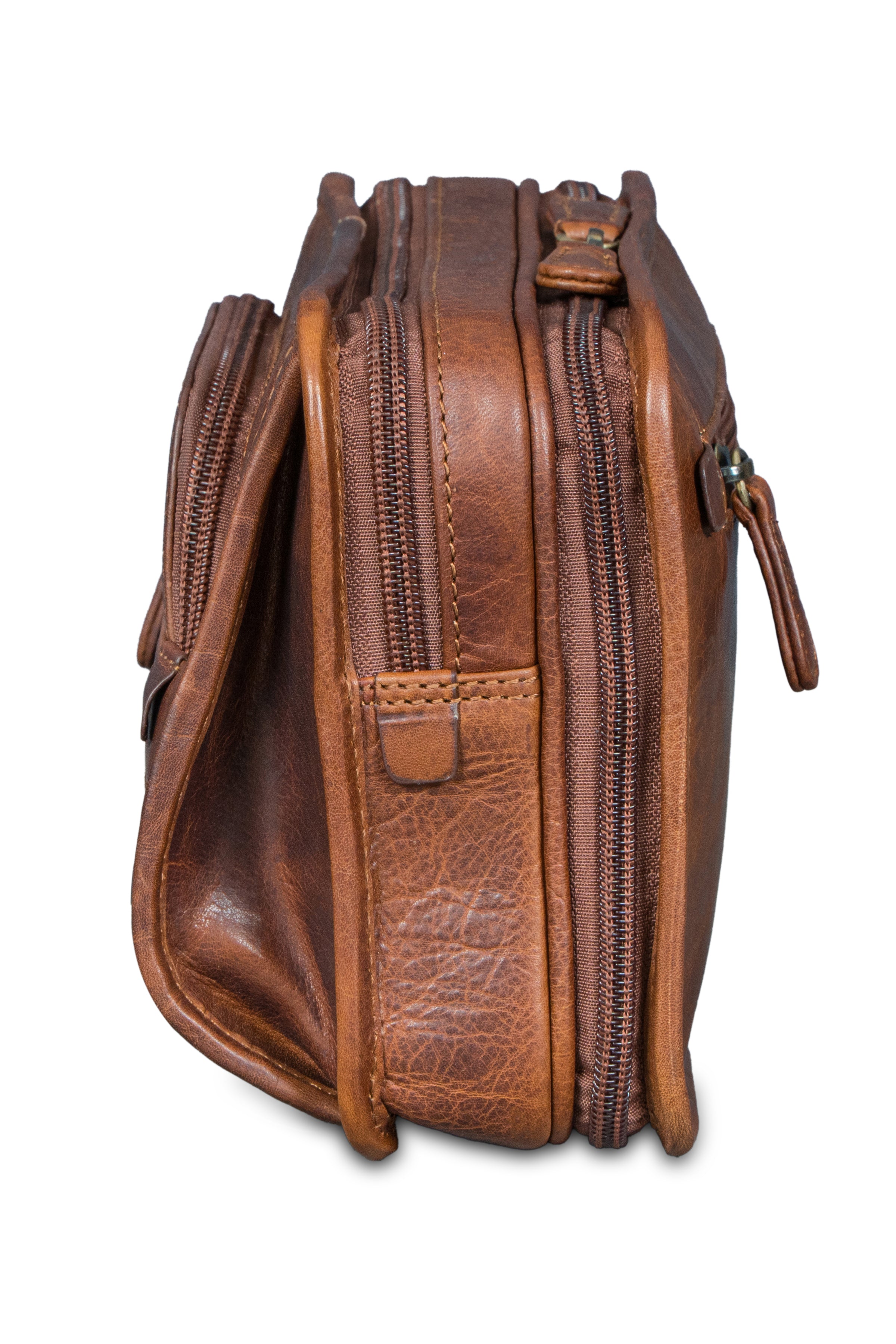 "Zander" Hand Pouch