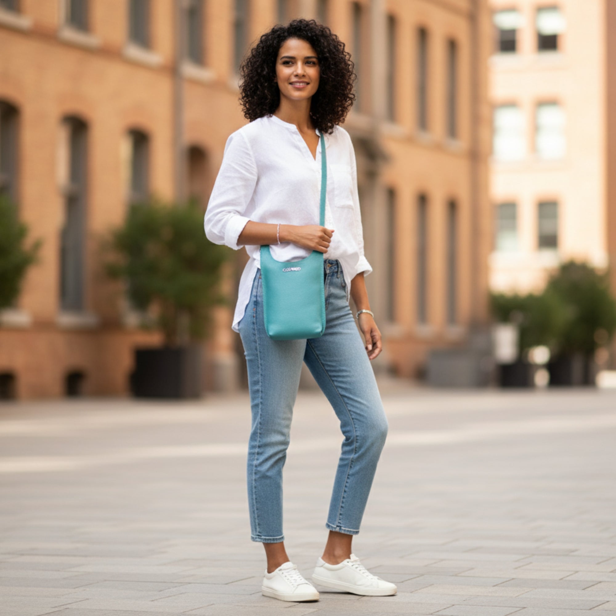 "Tasca" Evenly Sling Bag